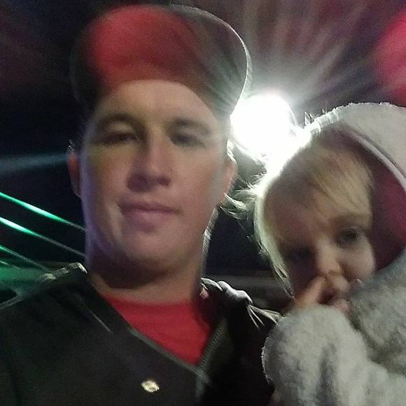 Meet your Posher, Justin - Picture 1 of 1